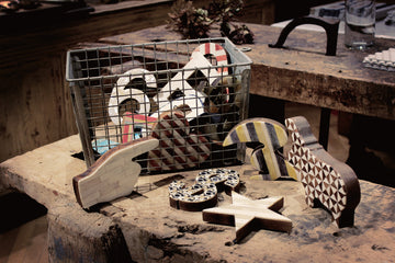 Bone Object - Dollar